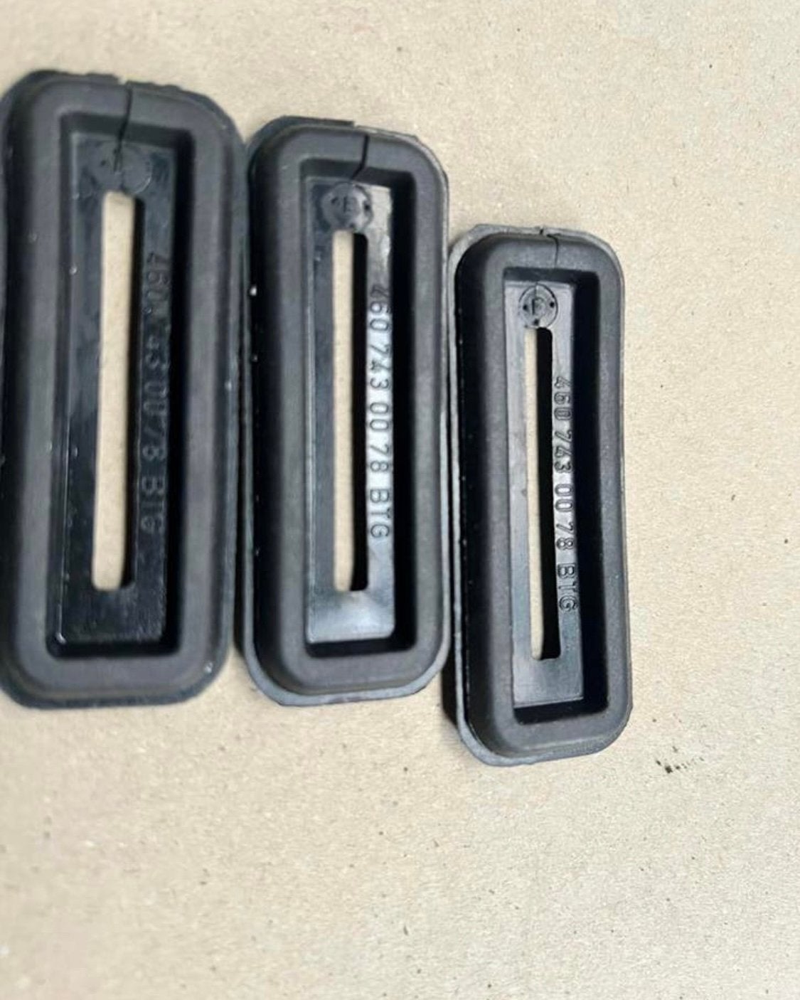 NOS G klasse kofferbak deur scharnier rubber, Ophalen of Verzenden, Nieuw