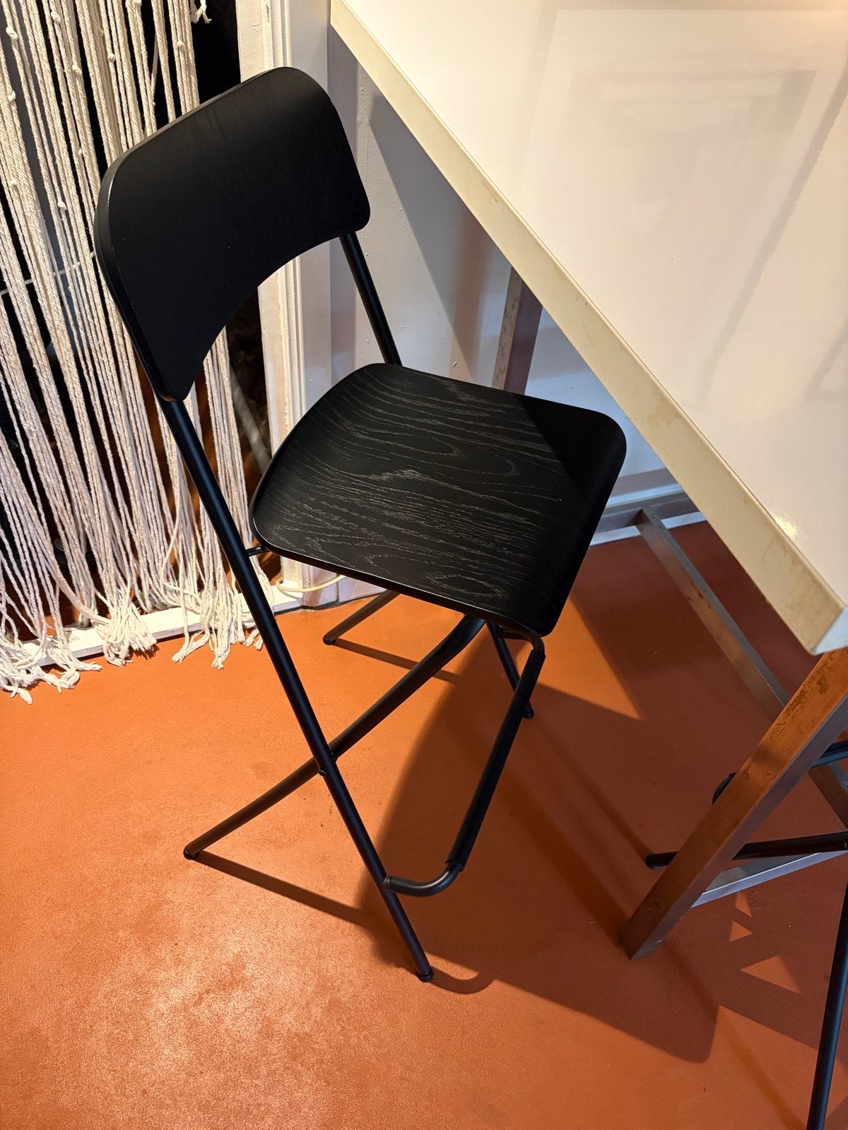 4 barkrukken - Zwart, inklapbaar, met voetsteun, Huis en Inrichting, Ophalen, Met voetsteun, 60 tot 90 cm, Zo goed als nieuw
