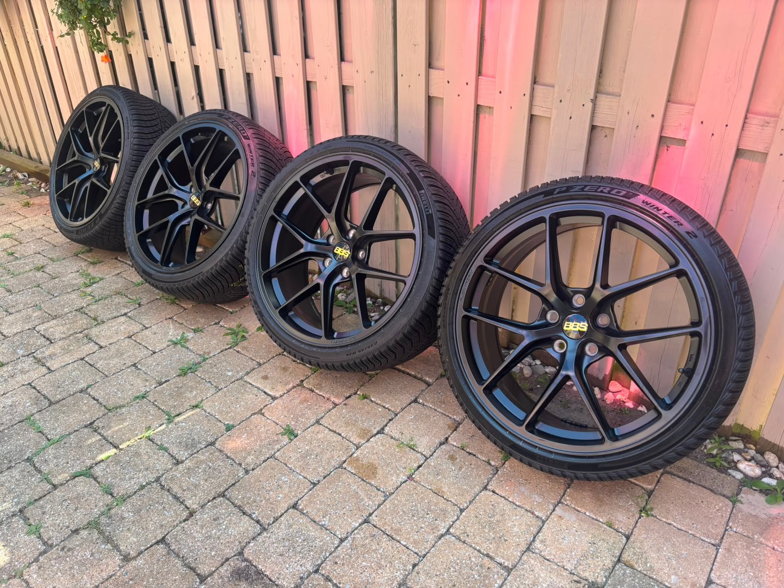19 inch BBS FI-R LOOK velgen Volkswagen Golf Seat Audi A3, Banden en Velgen, Nieuw, Winterbanden, 235 mm