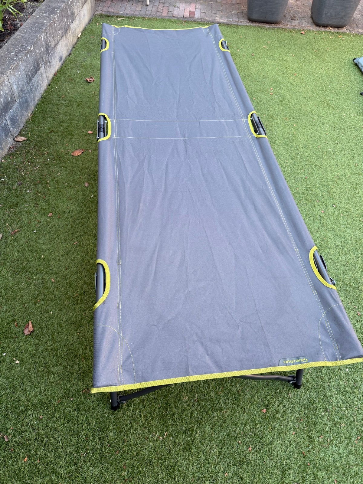 Quechua L100 Camp Bed - Opvouwbaar veldbed, Ophalen, Zo goed als nieuw