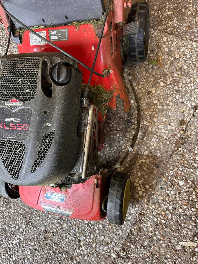 Grasmaaier DEFECT voor onderdelen - Briggs & Stratton motor, Tuin en Terras, Ophalen, Gebruikt, Benzine-grasmaaier