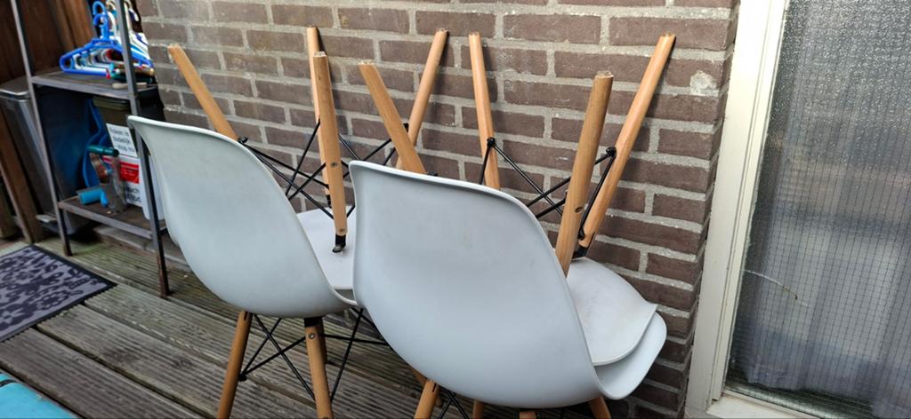 4 witte stoelen, Huis en Inrichting, Stoelen, Ophalen, Gebruikt, Wit