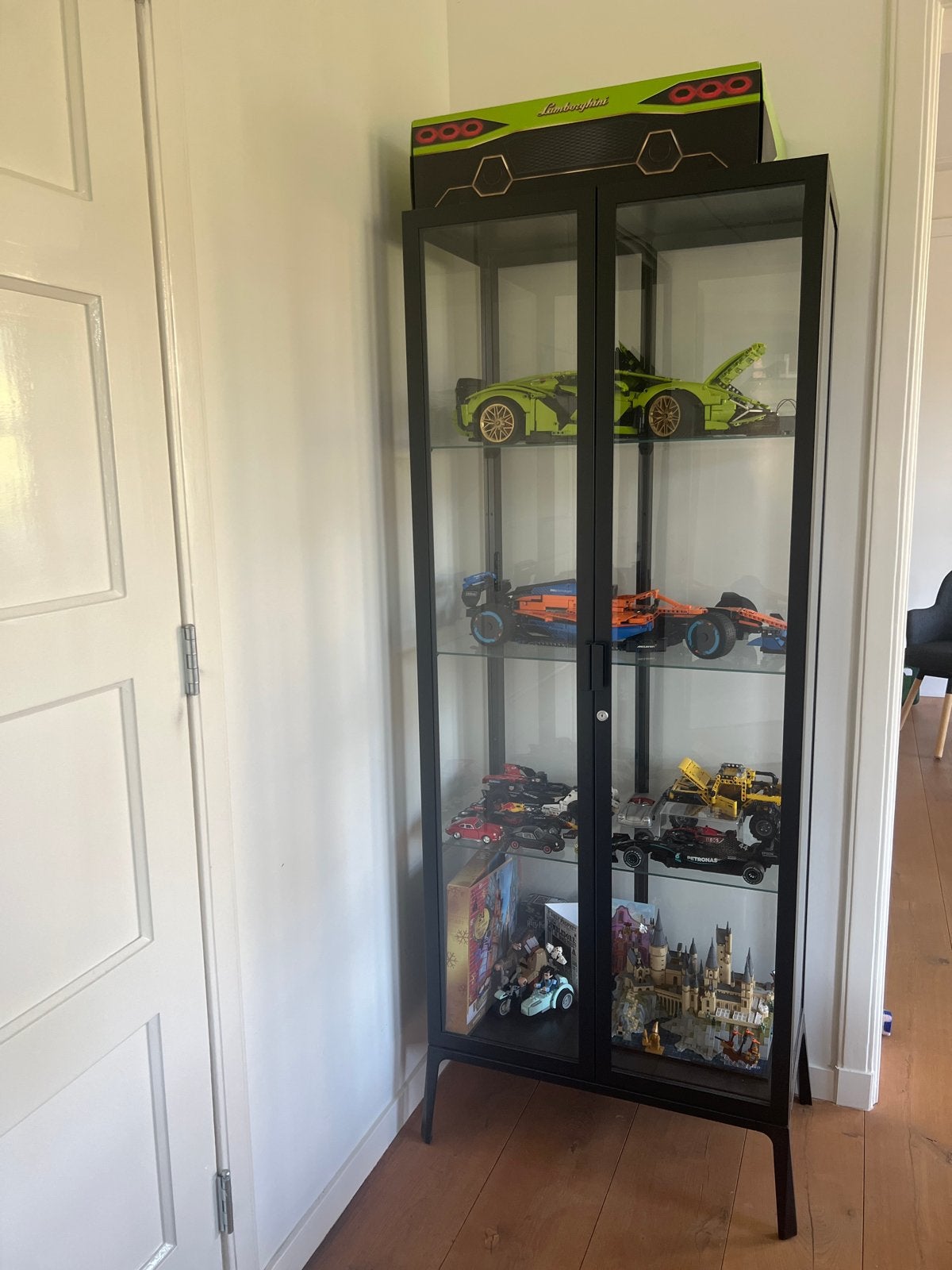 Ikea milsbo glass display cabinet, Huis en Inrichting, Ophalen, Zo goed als nieuw, 25 tot 50 cm, Minder dan 100 cm