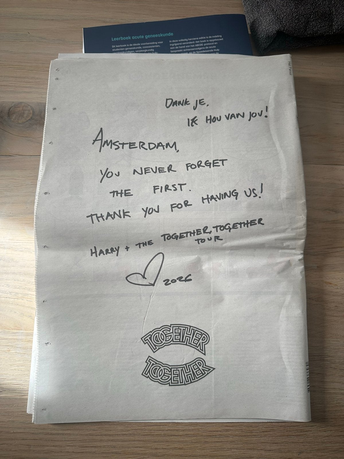 Parool: Harry Styles editie - Speciale uitgave, Ophalen of Verzenden, Zo goed als nieuw, Krant