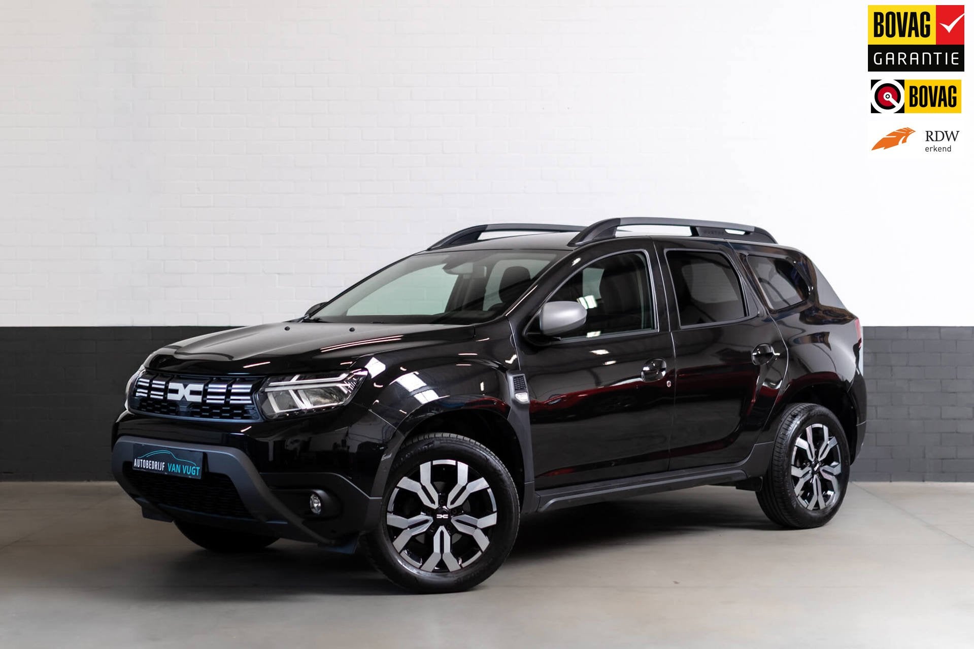Dacia Duster 1.3 TCe 150 PK automaat, climate, camera ect., Stof, Gebruikt, Zwart, 4 cilinders