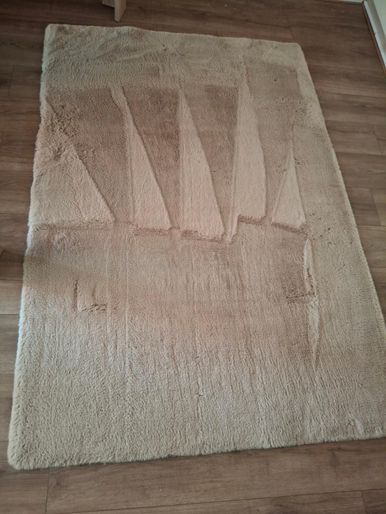 Vloerkleden 133x195 beige, Ophalen, 100 tot 150 cm, Beige, Zo goed als nieuw