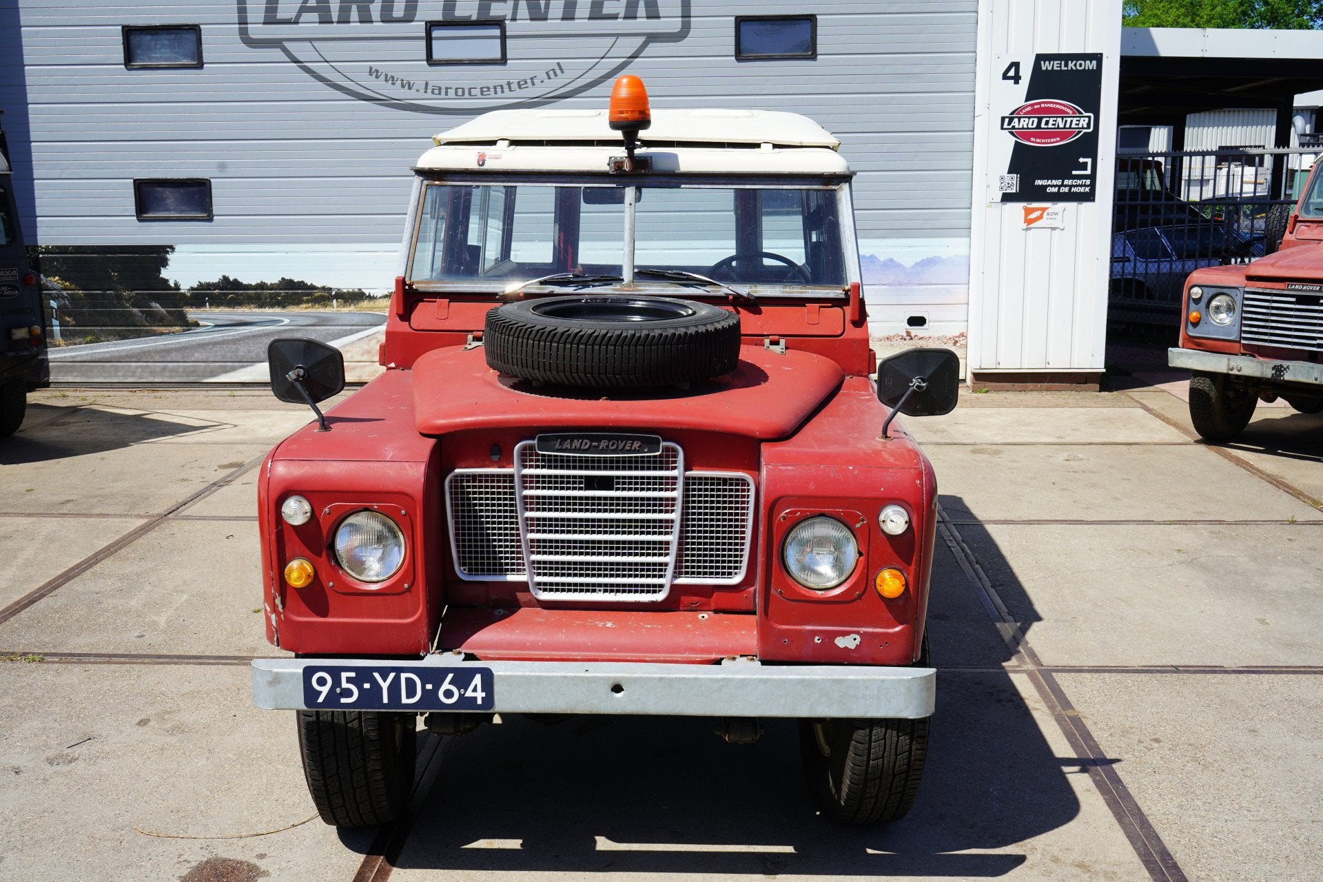 Land Rover 88 Stationwagon (bj 1976), Auto's, 2286 cc, Land Rover, 7 stoelen, Bedrijf