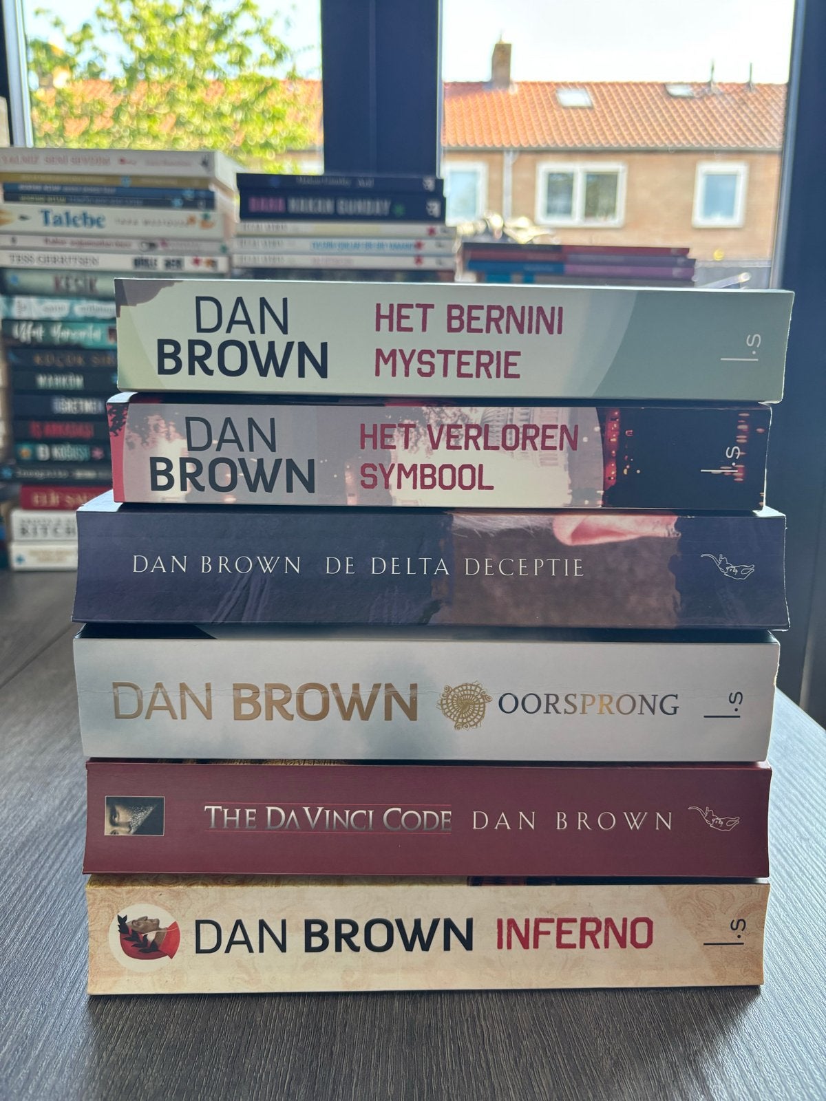 Dan Brown Boeken Collectie - 6 Spannende Thrillers, Boeken, Detectives, Ophalen of Verzenden, Gelezen