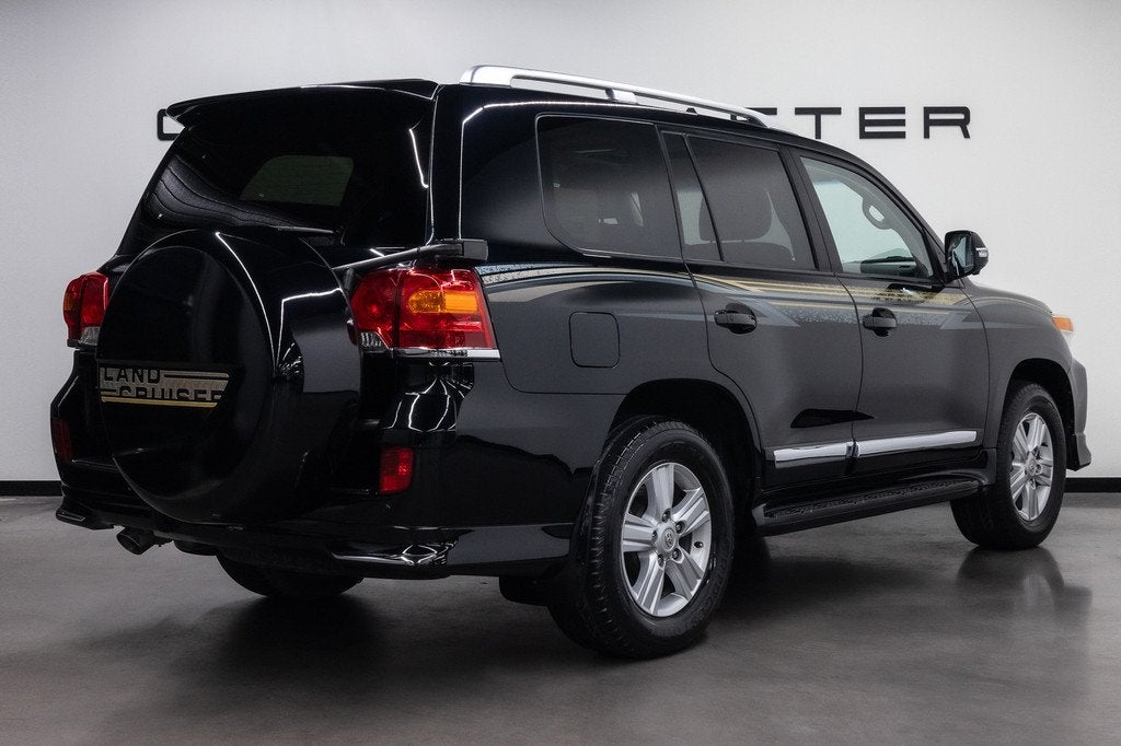 Toyota Land Cruiser V8 5.7 V8 VXR 6 persoonsuitvoering (€, Auto's, Toyota, Automaat, Gebruikt, 7 stoelen, Zwart