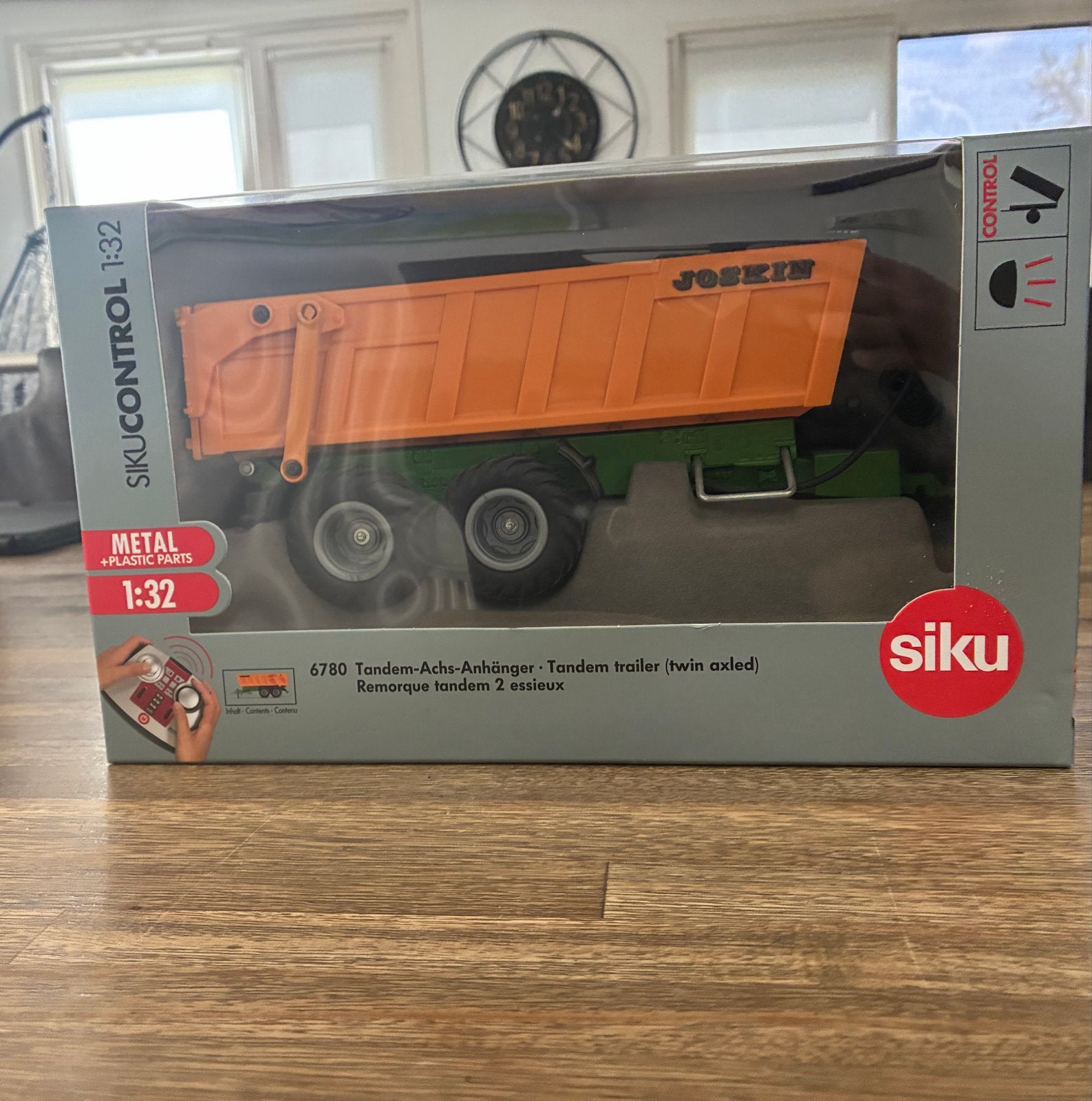 Siku Control Joskin Tandem-As-Aanhanger 1:32, Ophalen, Zo goed als nieuw