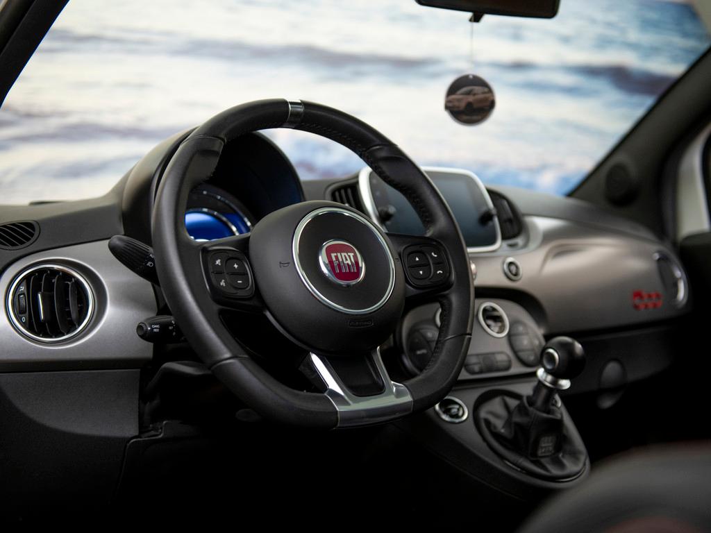 Fiat 500 1.0 Hybrid Sport NAP, Schuifdak! Vol opties., Auto's, 4 stoelen, Leder en Stof, Wit, Origineel Nederlands