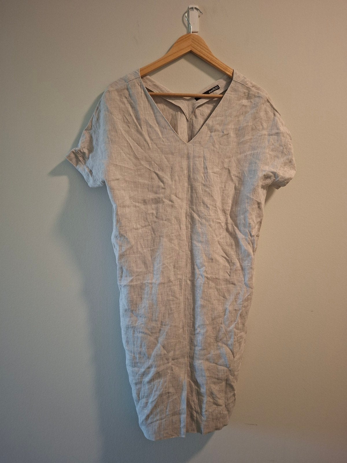 Linnen beige jurk Studio Ruig met split, maat M, Kleding | Dames, Maat 38/40 (M), Beige, Ophalen of Verzenden, Studio Ruig