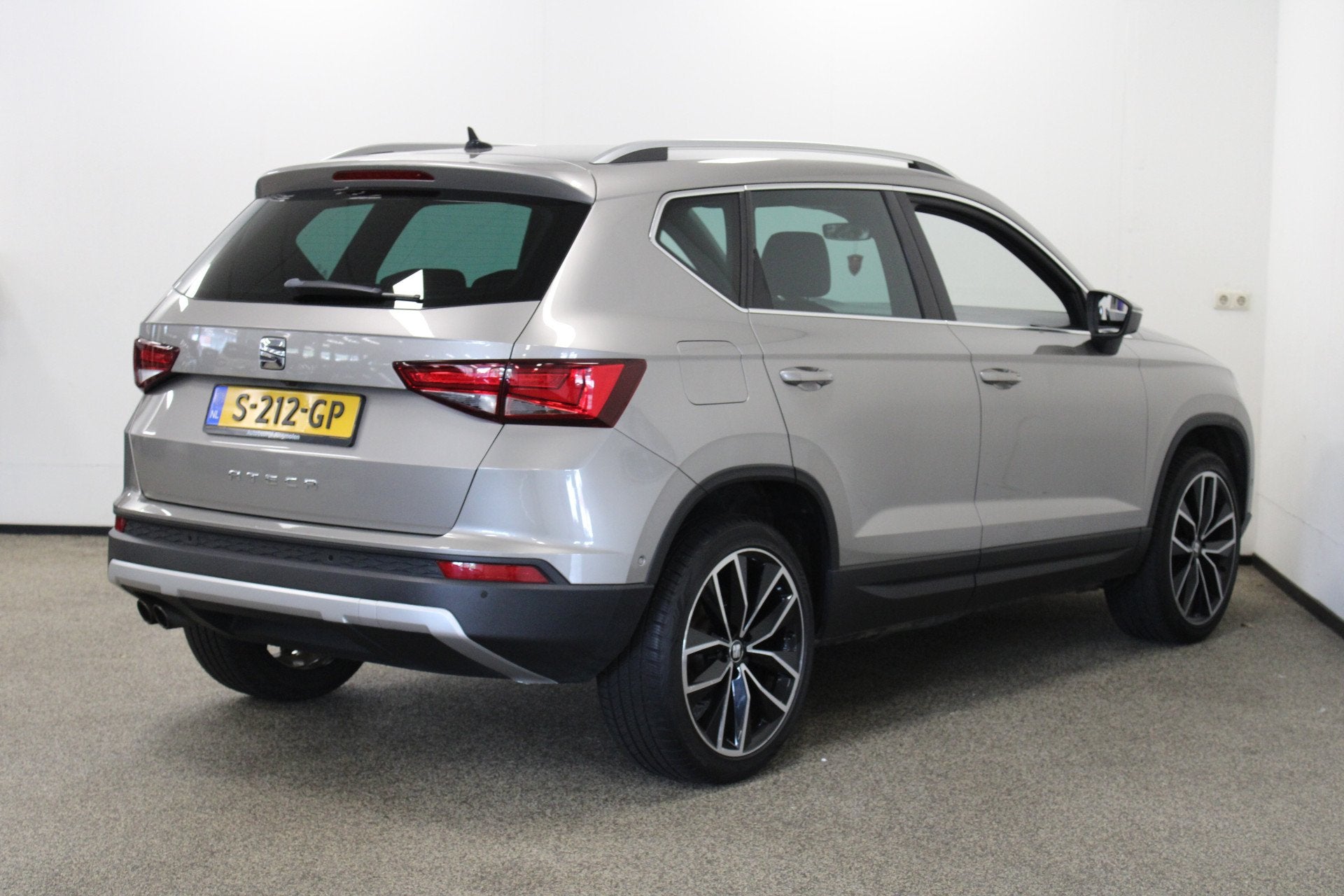 SEAT Ateca 1.4 EcoTSI Xcellence Business Intense Camera|Wint, Auto's, Seat, Gebruikt, 4 cilinders, Automatische klimaatregeling