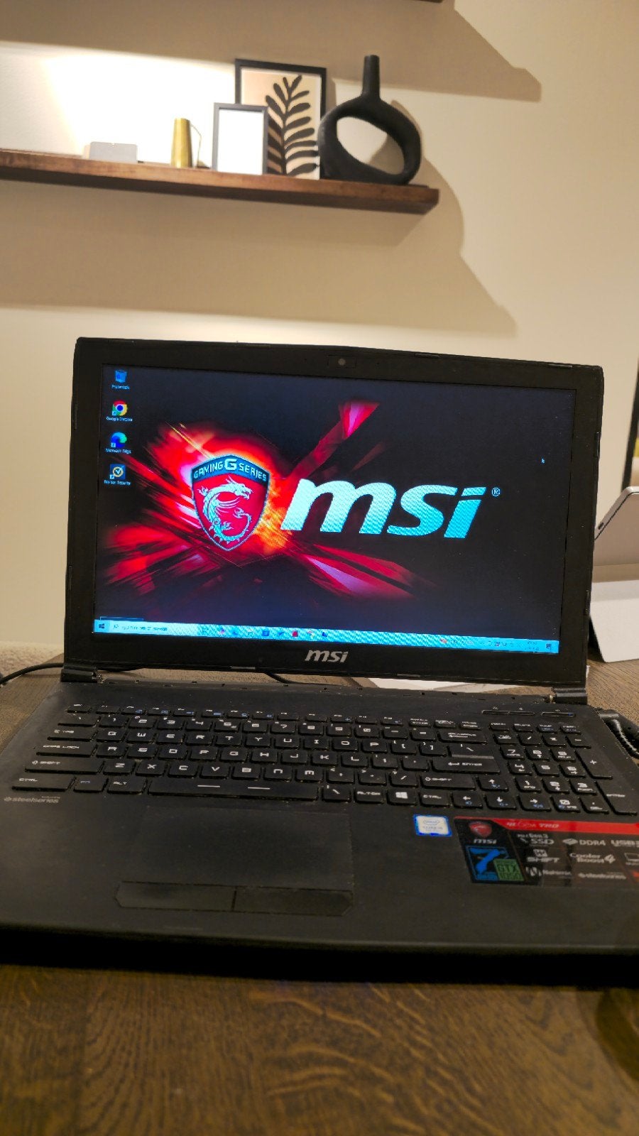 MSI GL62M 7RD-050NL Gaming Laptop | GTX 1050 | i5| 8GB | SSD, Ophalen, Gebruikt, 2 tot 3 Ghz, 1.12TB