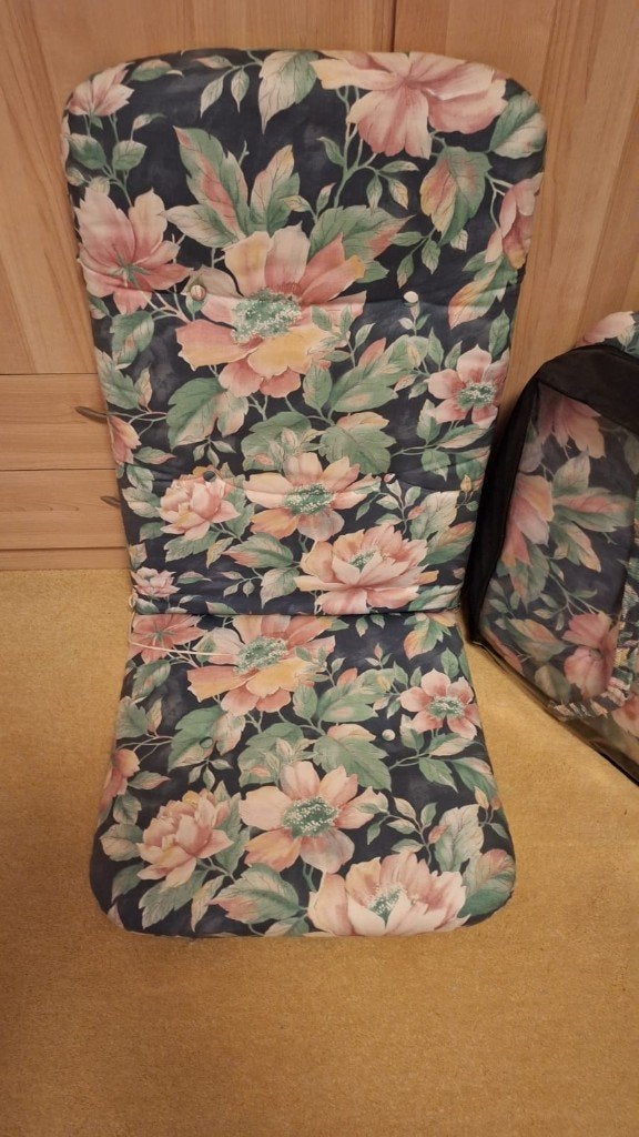 4 mooie bloemen tuinkussens, Tuin en Terras, Ophalen, Gebruikt, Overige materialen
