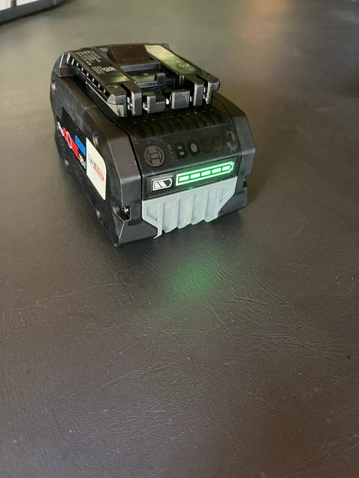Bosch ProCORE 18V 8Ah Accu + Lader - Nieuw, Ophalen of Verzenden, Nieuw