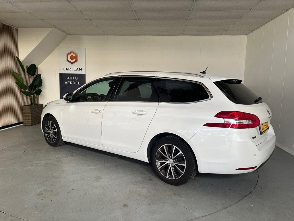 Peugeot 308 SW 1.2 PureTech Blue Gereviseerde en gemodifisee, Auto's, Voorwielaandrijving, Gebruikt, Euro 6, 1199 cc