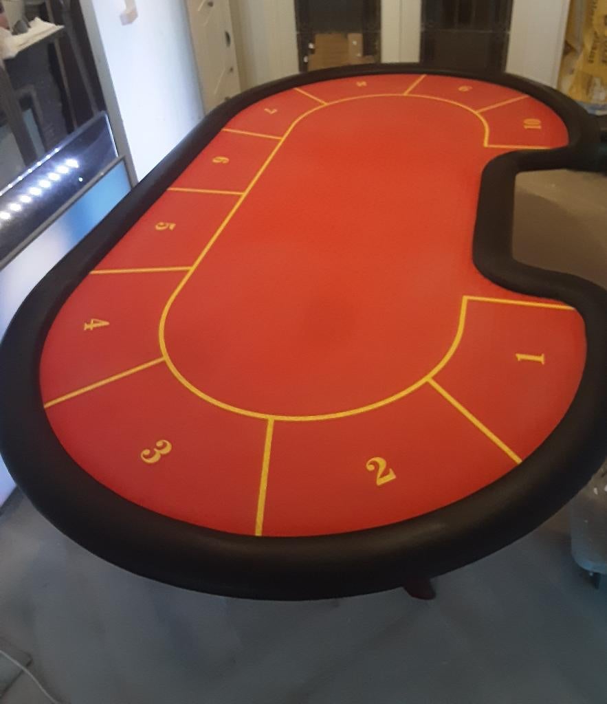 Pokertafel (rood/zwart)   met doos. (Mahonie onderstel)., Vijf spelers of meer, Ophalen, Zo goed als nieuw
