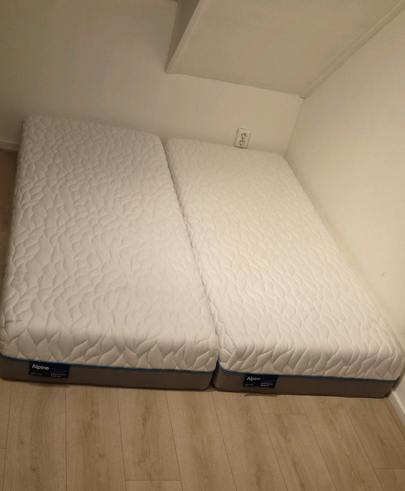 2x Alpine Plus Sankt Moritz matrassen 80x200 cm, Ophalen, Gebruikt, Tweepersoons, 80 cm
