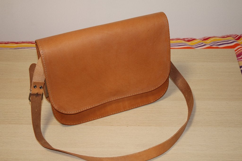Leren schoudertas - Cognac kleur, Ophalen of Verzenden, Nieuw, Bruin, Schoudertasje