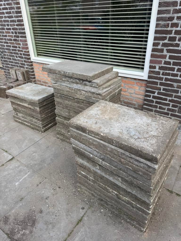 Gratis 18 tuintegels afhalen, Ophalen, Zo goed als nieuw, Hout