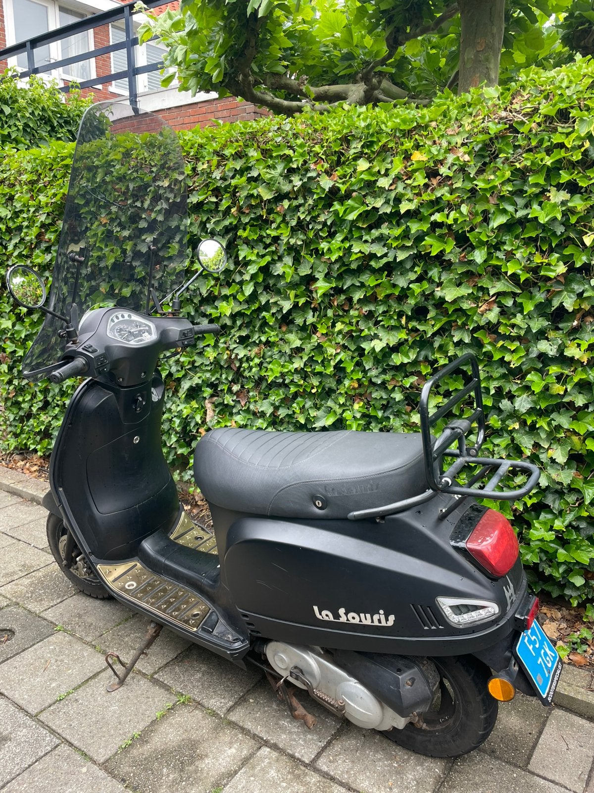 Nette scooter inclusief accessoires, Ophalen, Gebruikt, Benzine, Overige modellen
