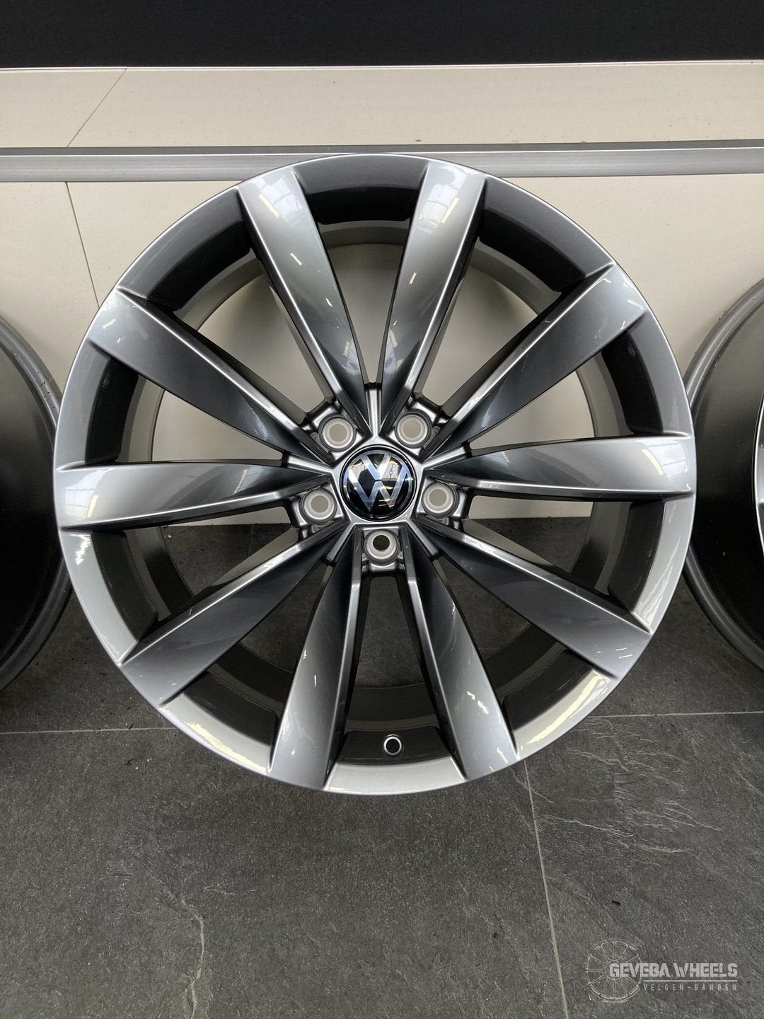 19” originele Volkswagen Passat / Arteon ‘Chennai’ velgen, Auto-onderdelen, Banden en Velgen, 19 inch, Gebruikt, Velg(en), -