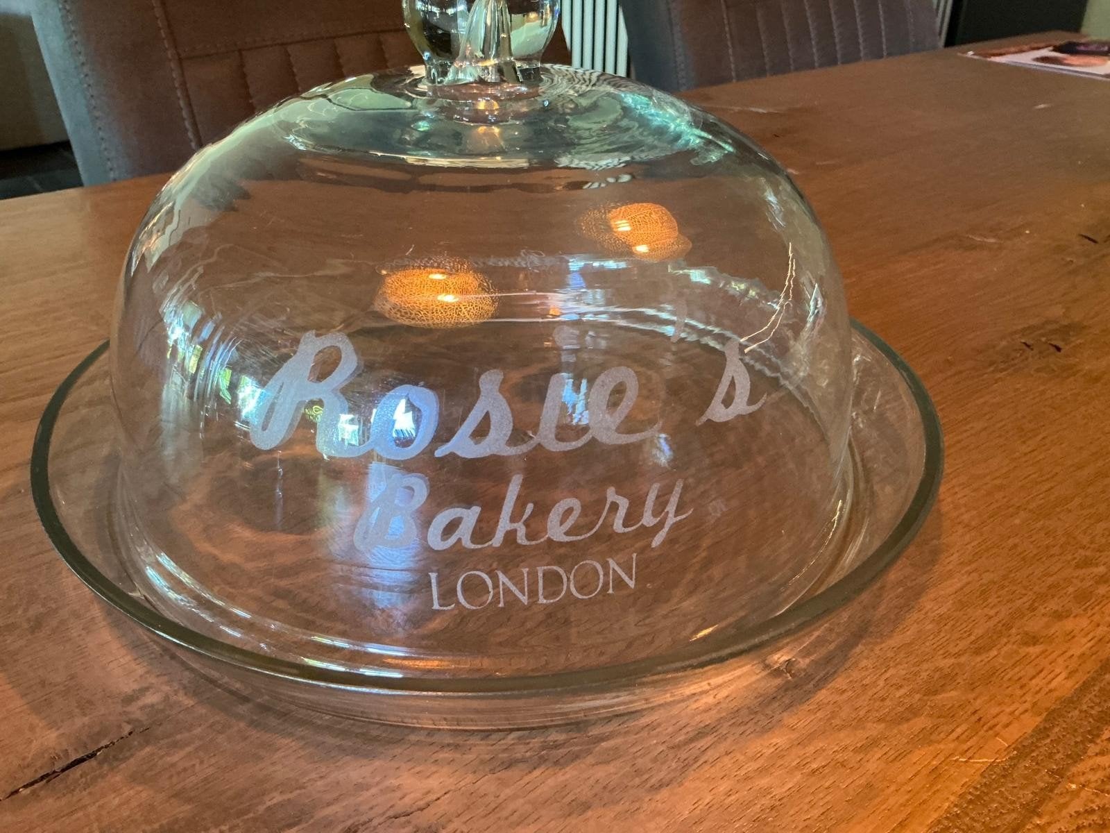 Riviera Maison glazen stolp met schaal, Ophalen, Zo goed als nieuw, Glas, Landelijk