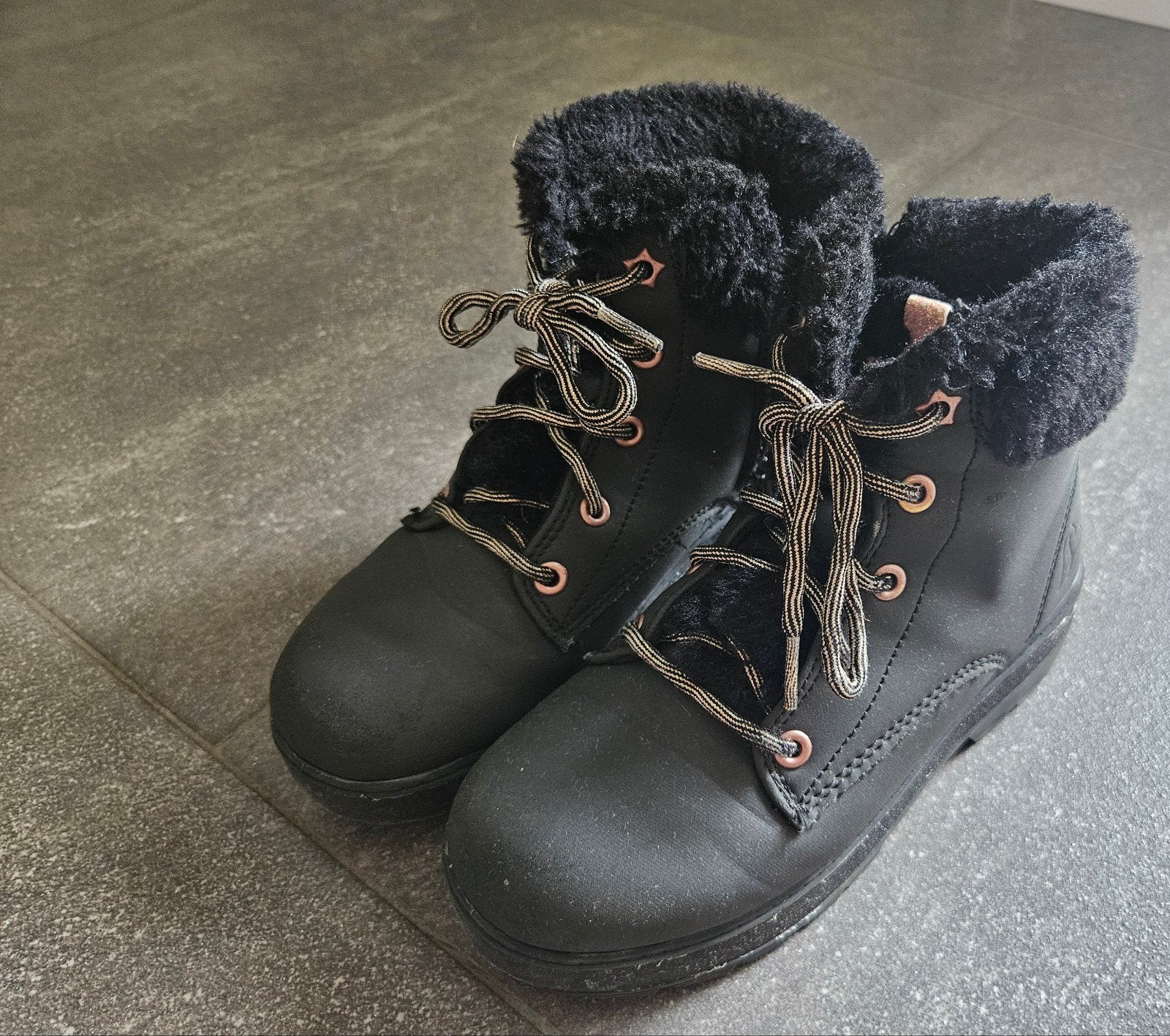 Zwarte kinderlaarsjes maat 33 sketchers met bontvoering, Ophalen, Sketchers, Meisje, Schoenen