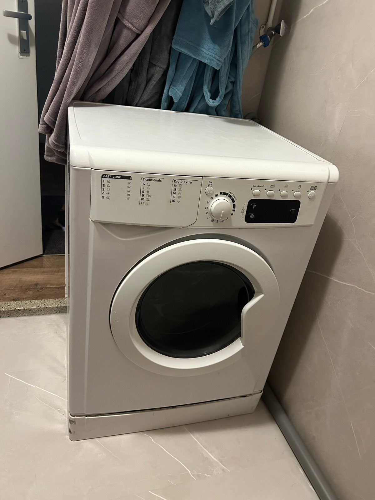 Indesit Wasdroogcombinatie, 6 tot 8 kg, Ophalen, Gebruikt, 85 tot 90 cm