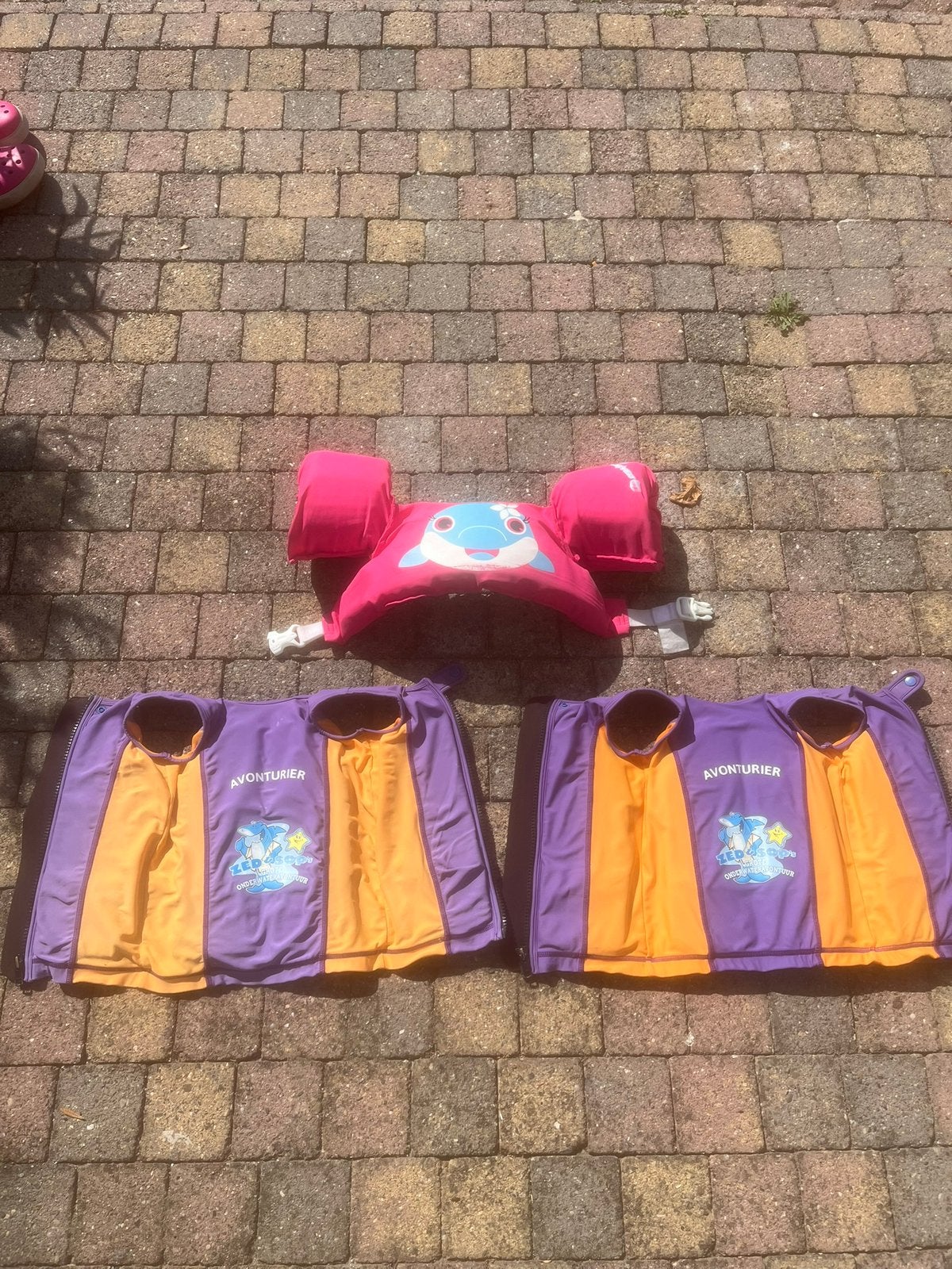 2 zwemvesten 1 puddle jumper, Ophalen, Jongetje of Meisje, One size, Zo goed als nieuw