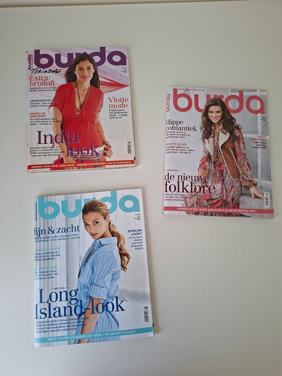 Burda jaargang 2009 nrs. 4, 6 en 9, Hobby en Vrije tijd, Kledingpatronen, Ophalen of Verzenden, Zo goed als nieuw, Vrouw, Burda