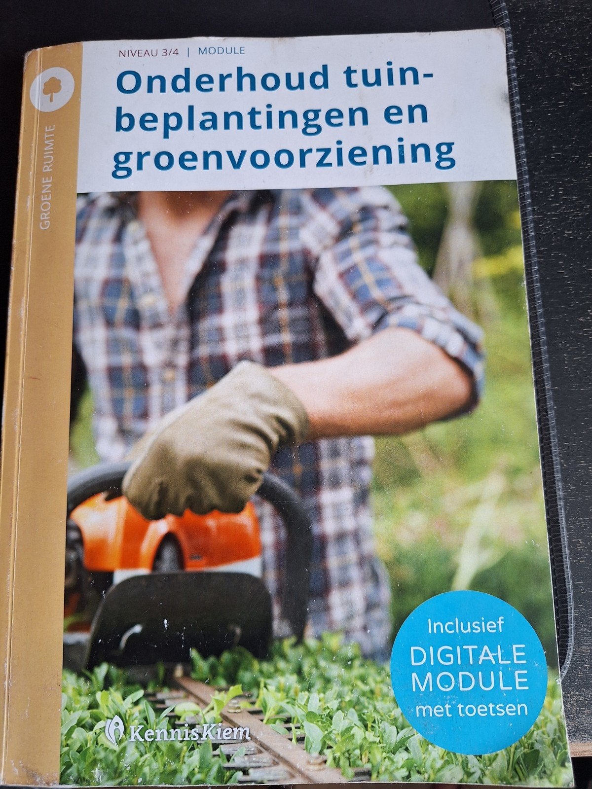 Onderhoud tuinbeplantingen en groenvoorziening MBO, Verzenden, Zo goed als nieuw, MBO, KennisKiem