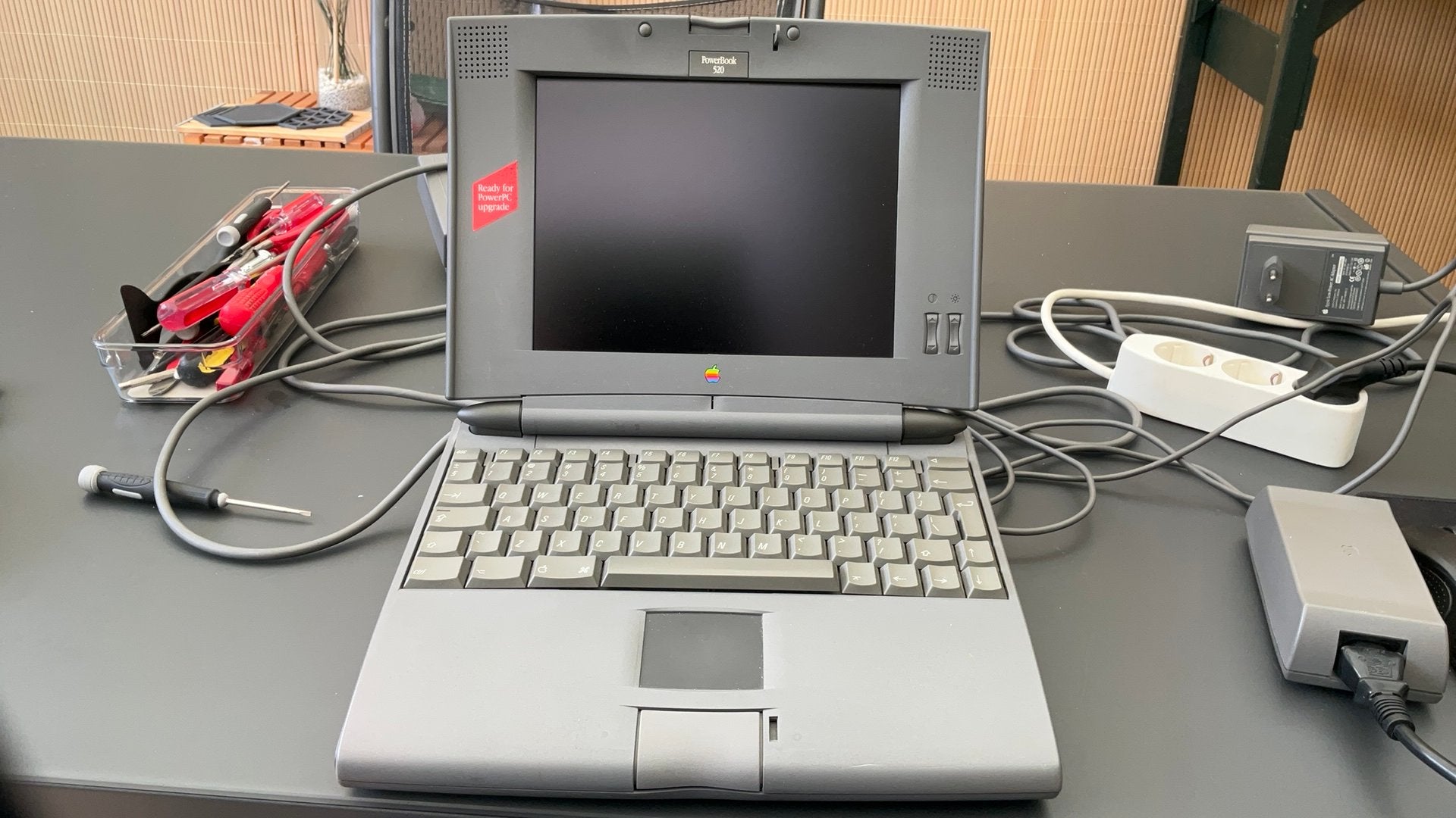 Macintosh Powerbook 520 - vintage laptop, Computers en Software, Verzenden