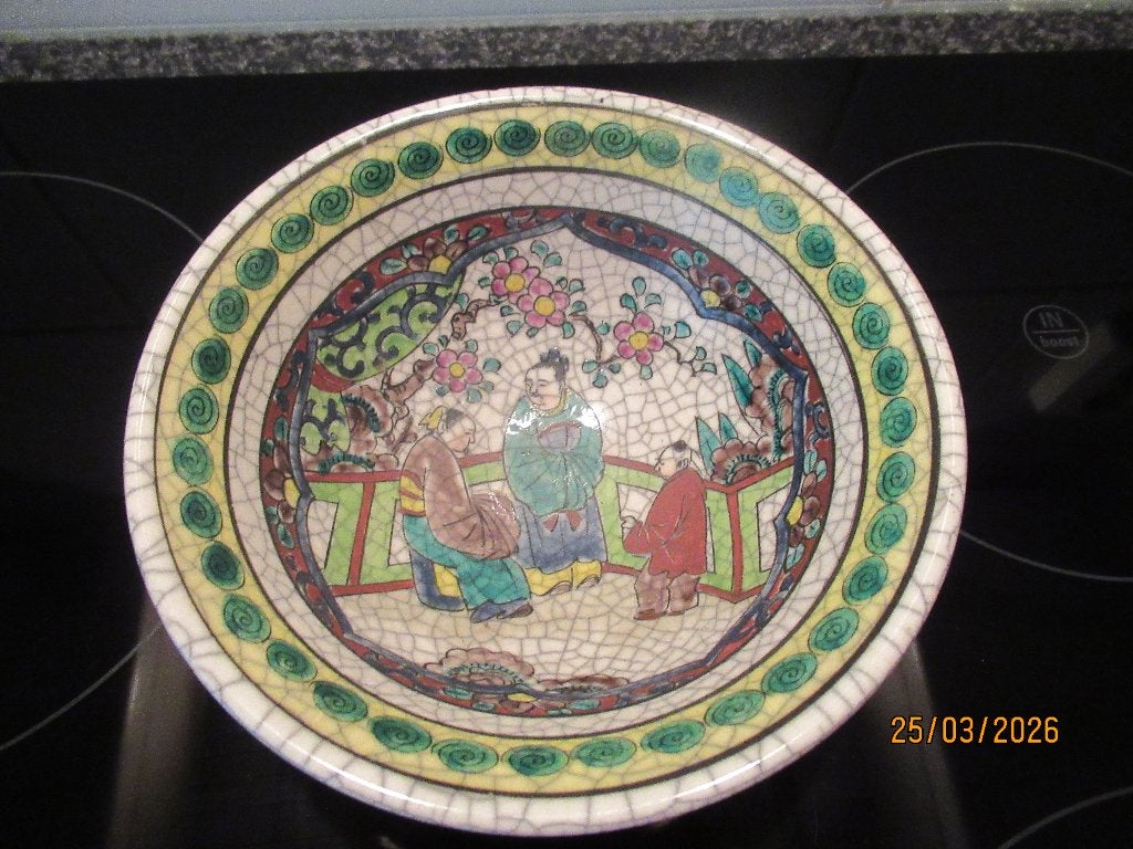 ANTIEKE CHINESE PORSELEINEN KOM- FAMILIE ROSE -GESIGNEERD, Ophalen of Verzenden