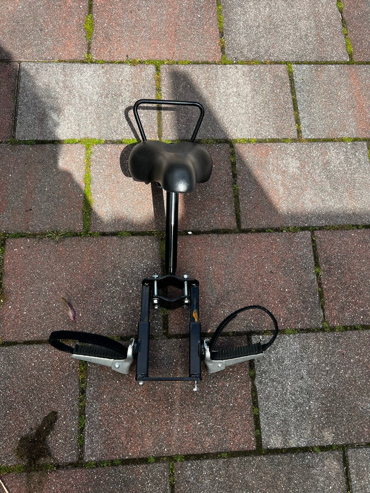 Zadel op stang, model 3 (incompleet), Ophalen, Gebruikt, Voorzitje, Voetsteuntjes