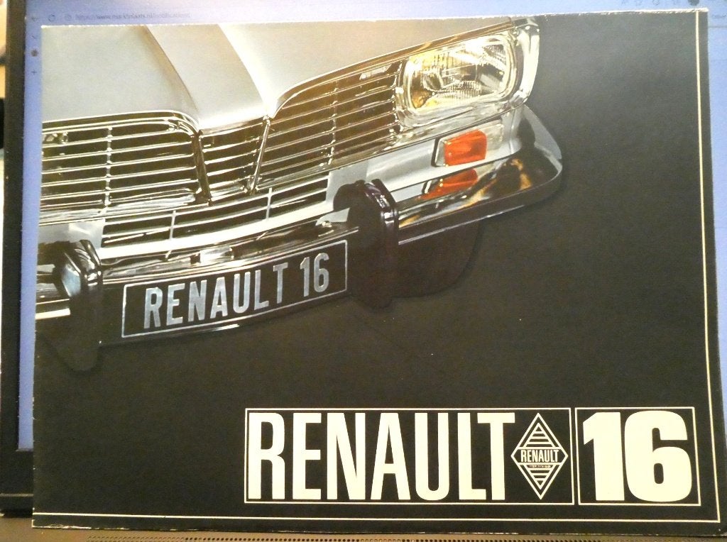 Oude autofolder Renault 16, Verzenden, Gelezen, Renault
