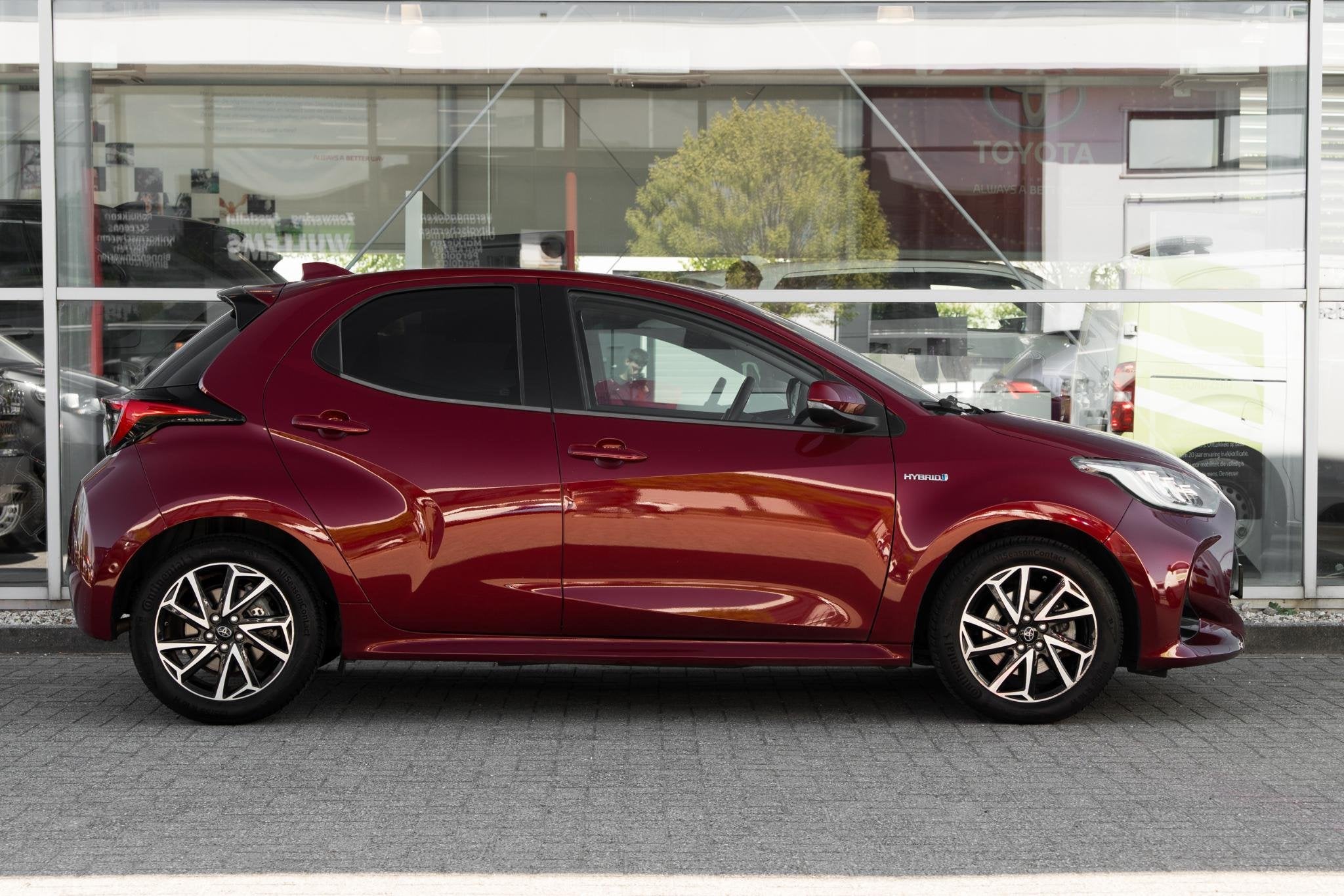 Toyota Yaris 1.5 Hybrid Business Plus, Gebruikt, Euro 6, 49 €/maand, Bedrijf