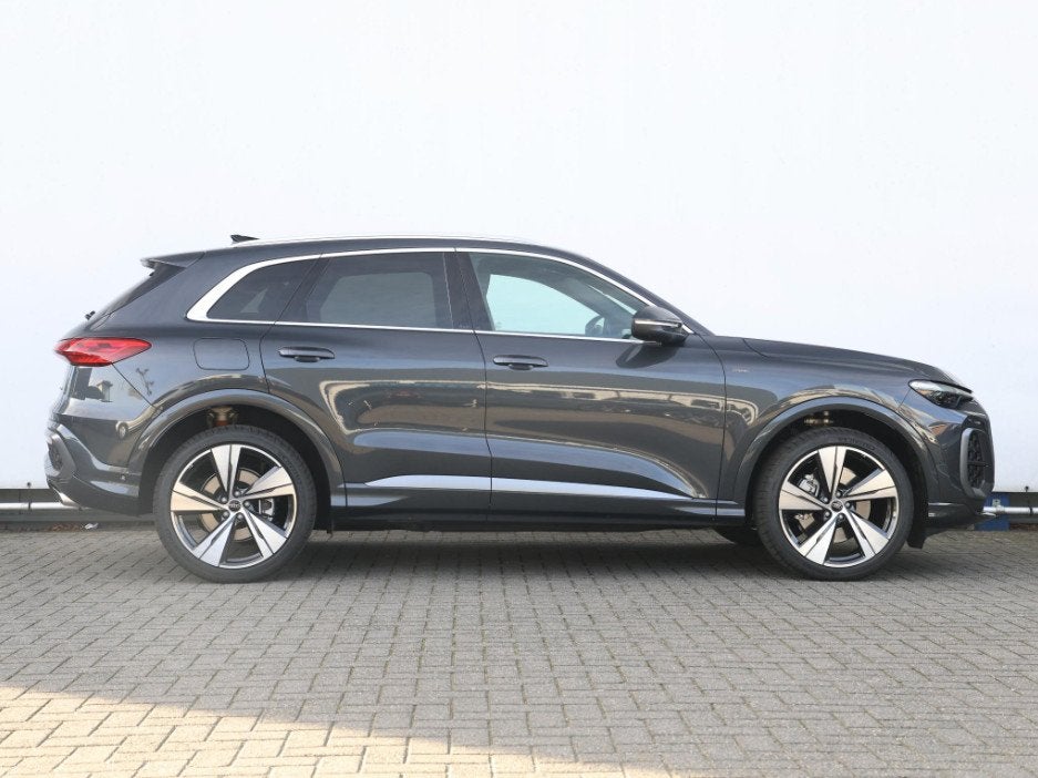 Audi Q5 S edition 2.0 TFSI e 220 kW / 299 PK SUV | Panoramad, Auto's, Automaat, Automatische klimaatregeling, Stof, Gebruikt