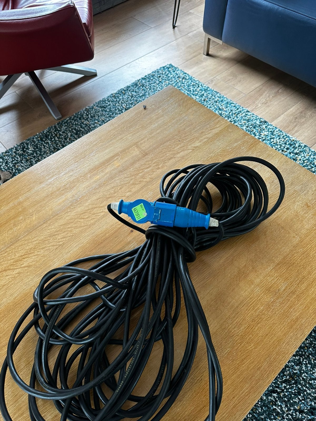 +_ 30 meter verlengkabel voor op de camping, Caravans en Kamperen, Ophalen of Verzenden, Zo goed als nieuw