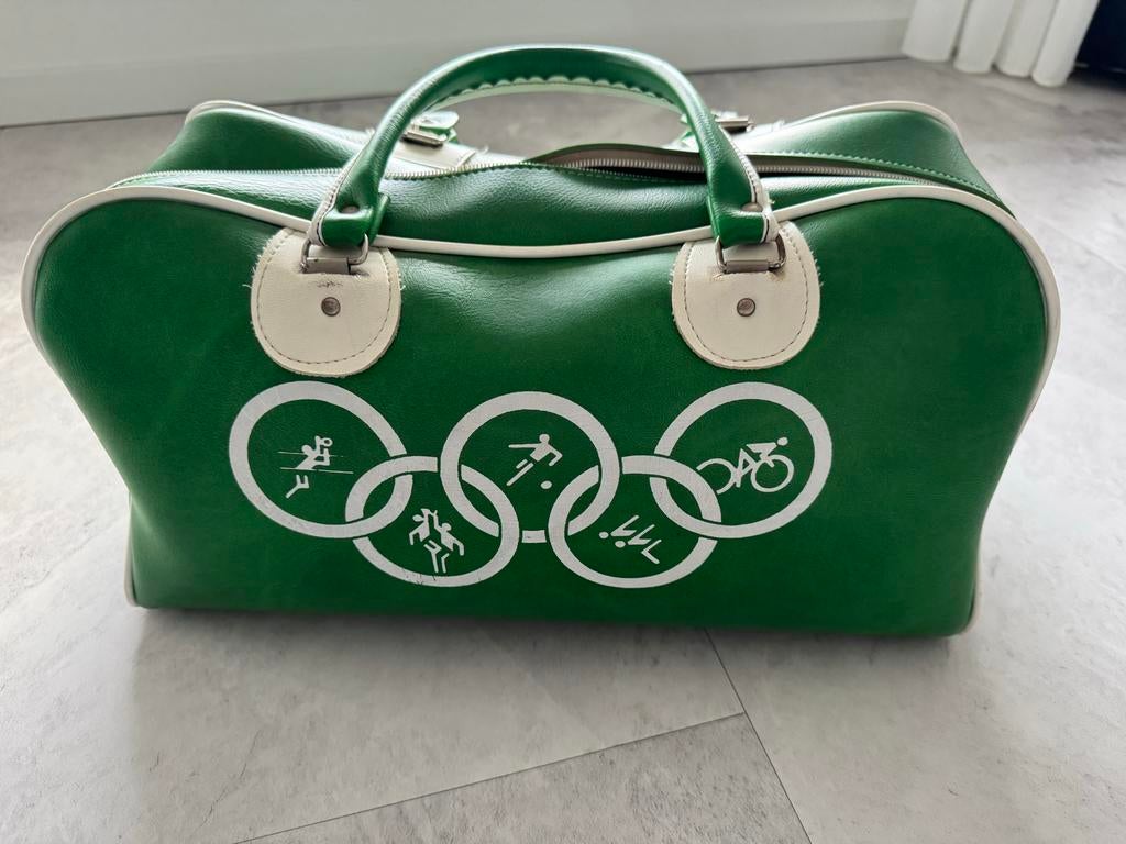 Vintage Groene Reistas/Sporttas olympische spelen, 40 tot 60 cm, Gebruikt, 20 tot 30 cm, Minder dan 35 cm