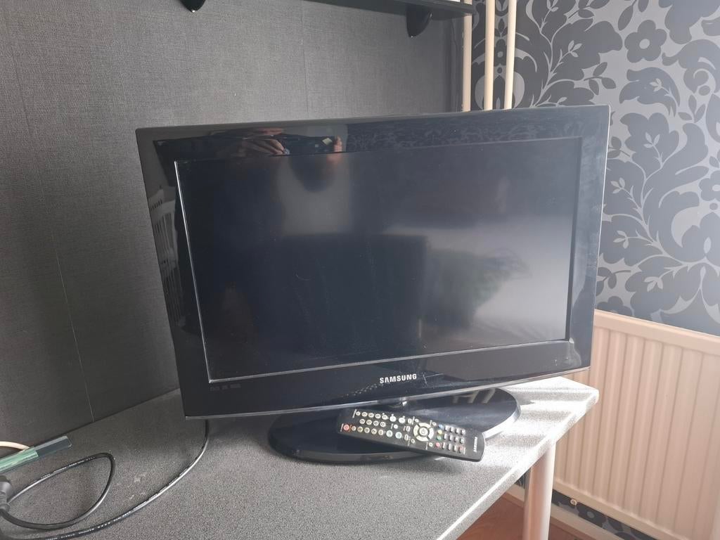 Samsung LE26A457C1D LCD TV 26 inch met afstandsbediening, Ophalen, Gebruikt, 50 Hz, Samsung