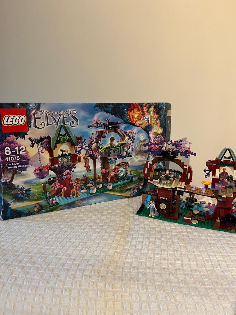 Lego Elves Het Elfen Boomhut Toevluchtsoord (41075), Gebruikt, Overige thema's, Lego, Ophalen of Verzenden