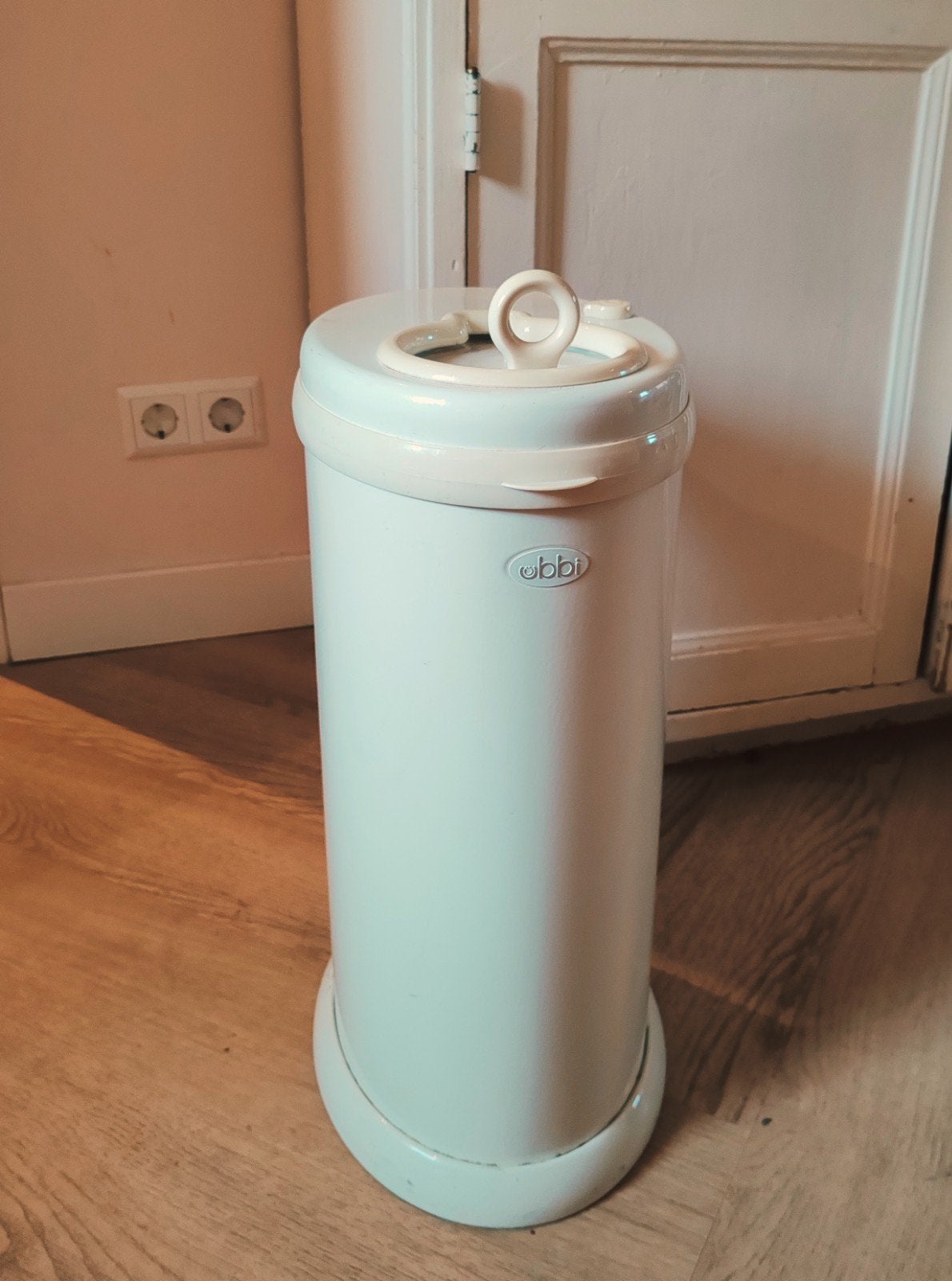Ubbi luieremmer crème wit van kleur, Ophalen