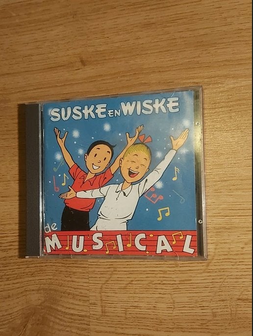 Cd suske en wiske de musical, Ophalen of Verzenden, Suske en Wiske, Zo goed als nieuw, Overige typen