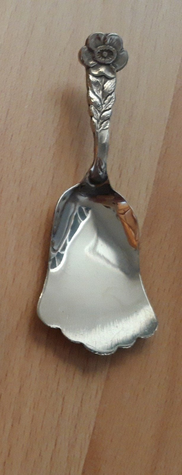 Oud theeschepje, Ophalen of Verzenden, Gebruikt, Zilver