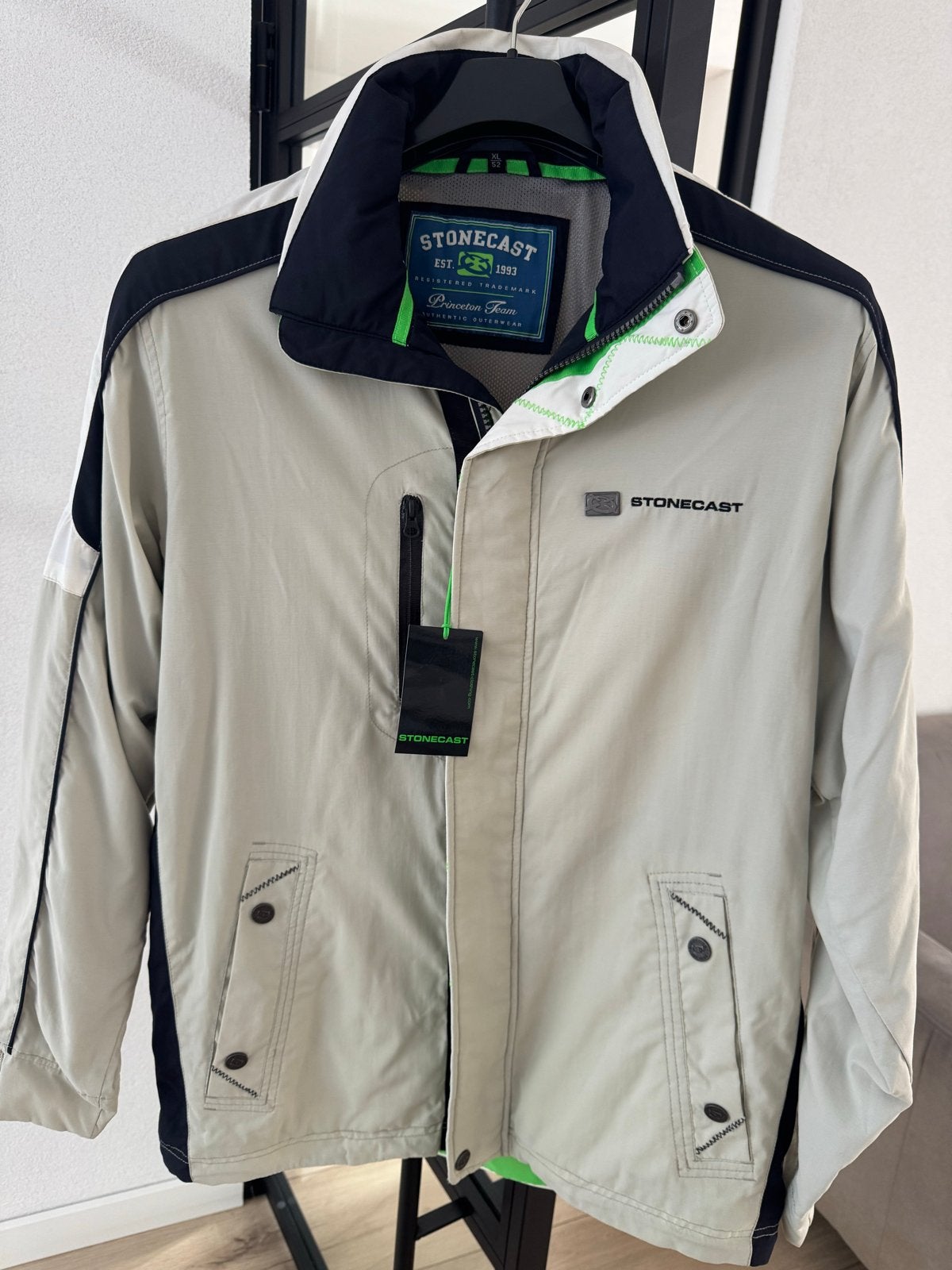 Stonecast herenjas met capuchon - Nieuw met kaartjes, Ophalen of Verzenden, Nieuw, Maat 56/58 (XL), Beige