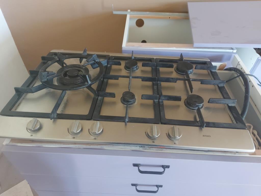 ATAG gasfornuis met 5 pitten - Gebruikt, Witgoed en Apparatuur, Fornuizen, Gebruikt, Minder dan 85 cm, 60 cm of meer, Ophalen of Verzenden