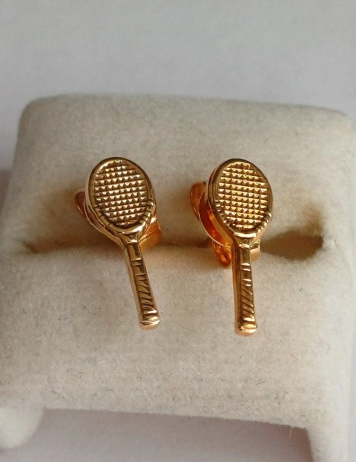 Oorbellen, tennis, met stempel, Ophalen of Verzenden, Zo goed als nieuw, Knopjes of Stekers, Goud