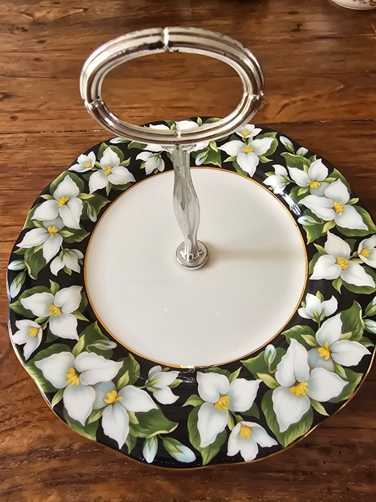 Royal Albert Bonbonnière met Witte Bloemen, Antiek en Kunst, Ophalen